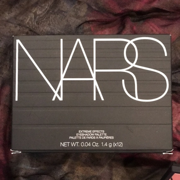 Brand New NARS Extreme Effects Eyeshadow Palette Limited Edition Shimmer Matte - Picture 10 of 10